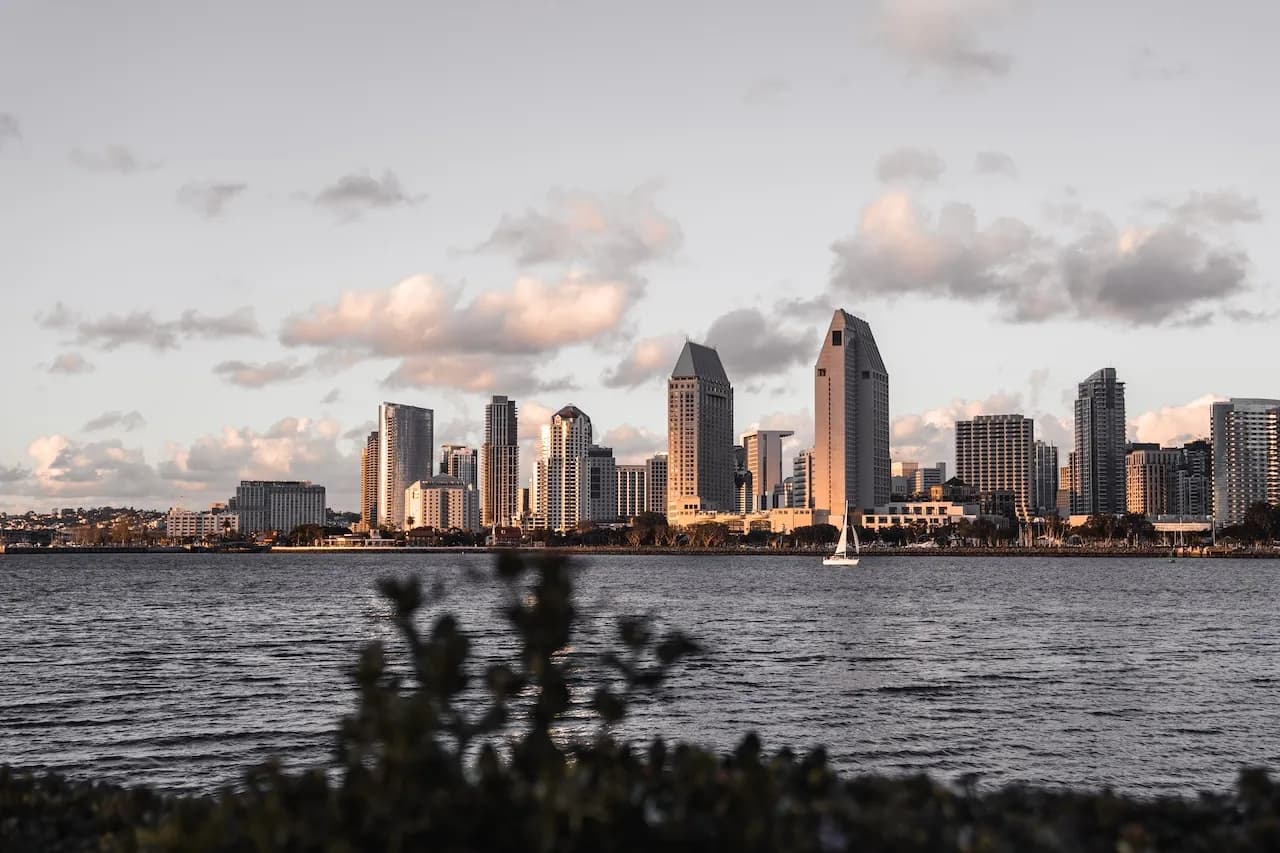 Don't Die Meetup - Trail Walk + Brunch - San Diego, CA