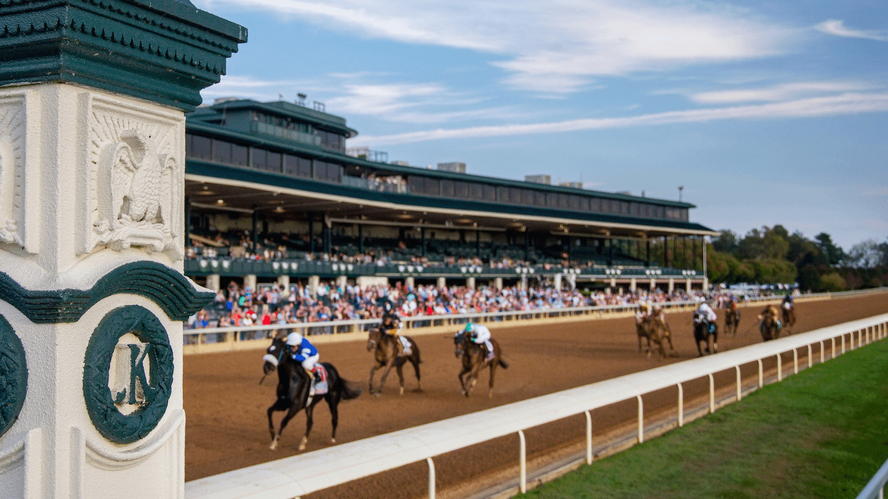 All-In Meetup: Keeneland Horse Racing, Bourbon, and Cigars in the Bluegrass.